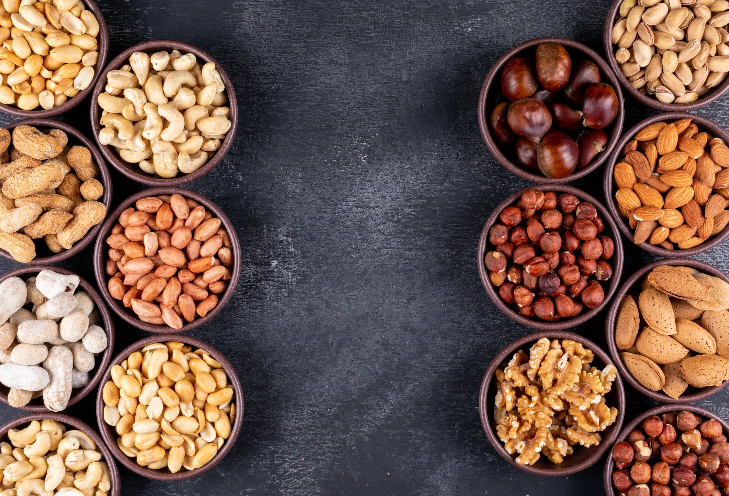 Auswahl an Nüssen und Trockenfrüchten von Family Nuts